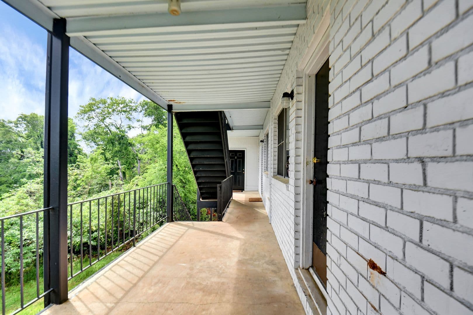 Athens Apartment: 291 S. Finley St.