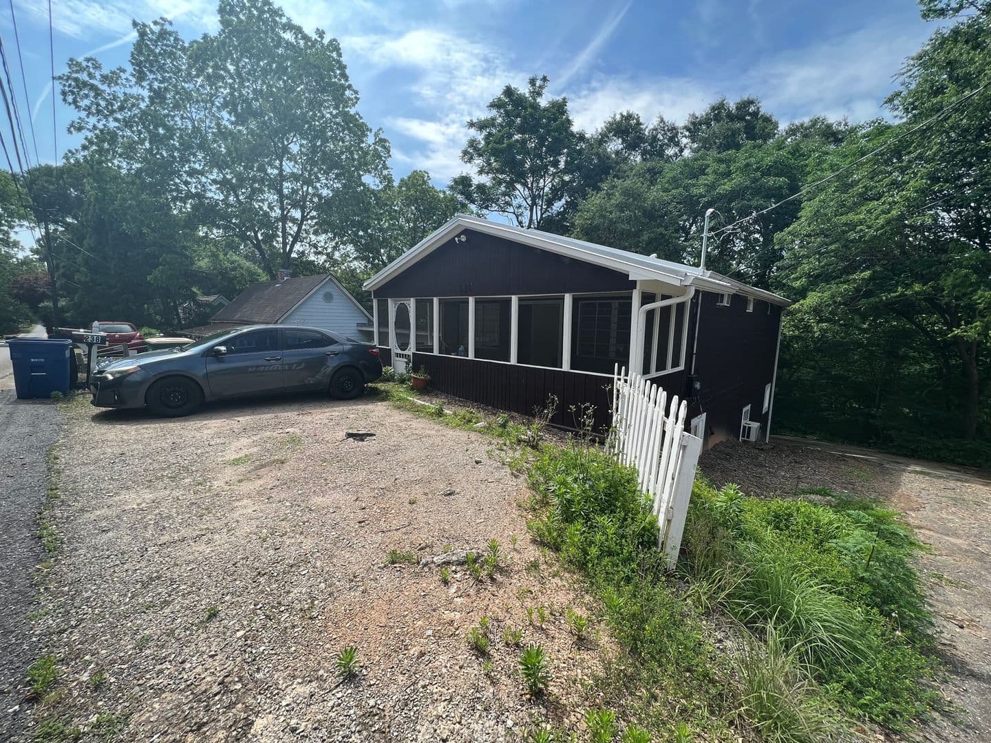 Athens House: 238 Cleveland Ave.