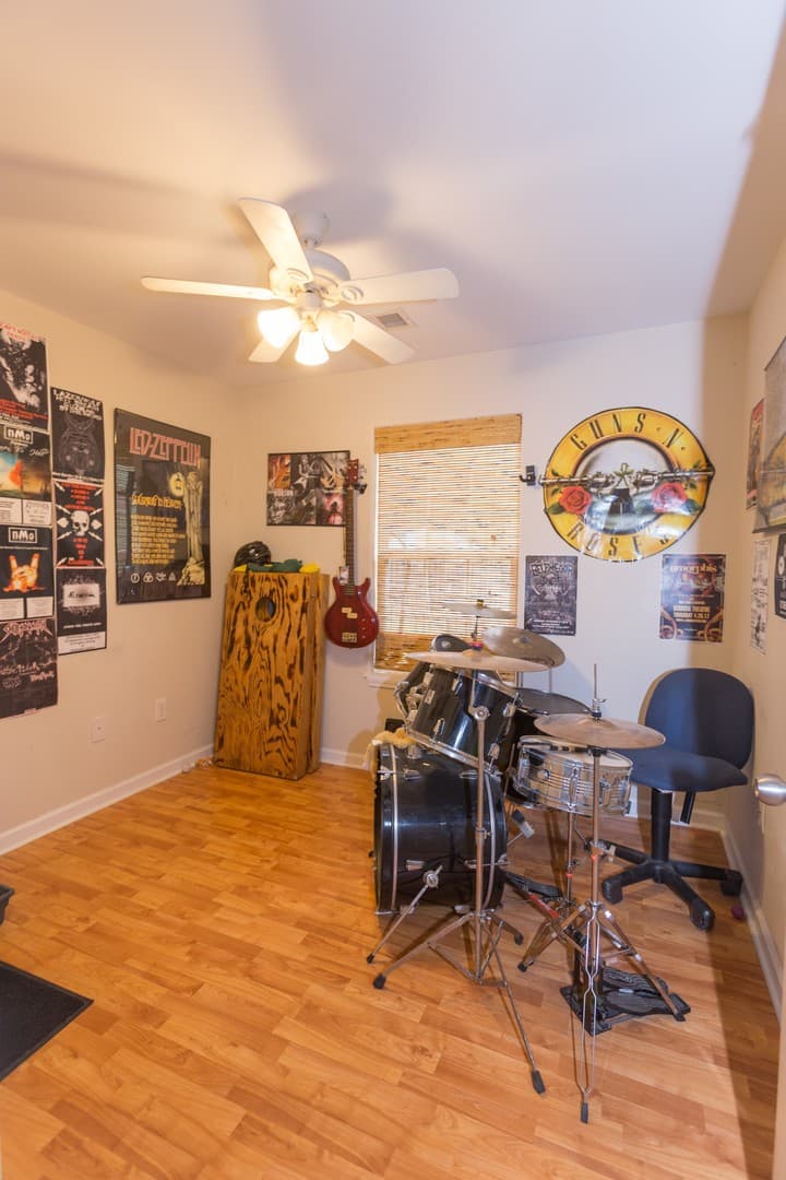 Athens House: 645 Fourth Street