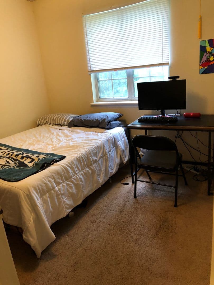 Athens House: 394 Oconee Street #25