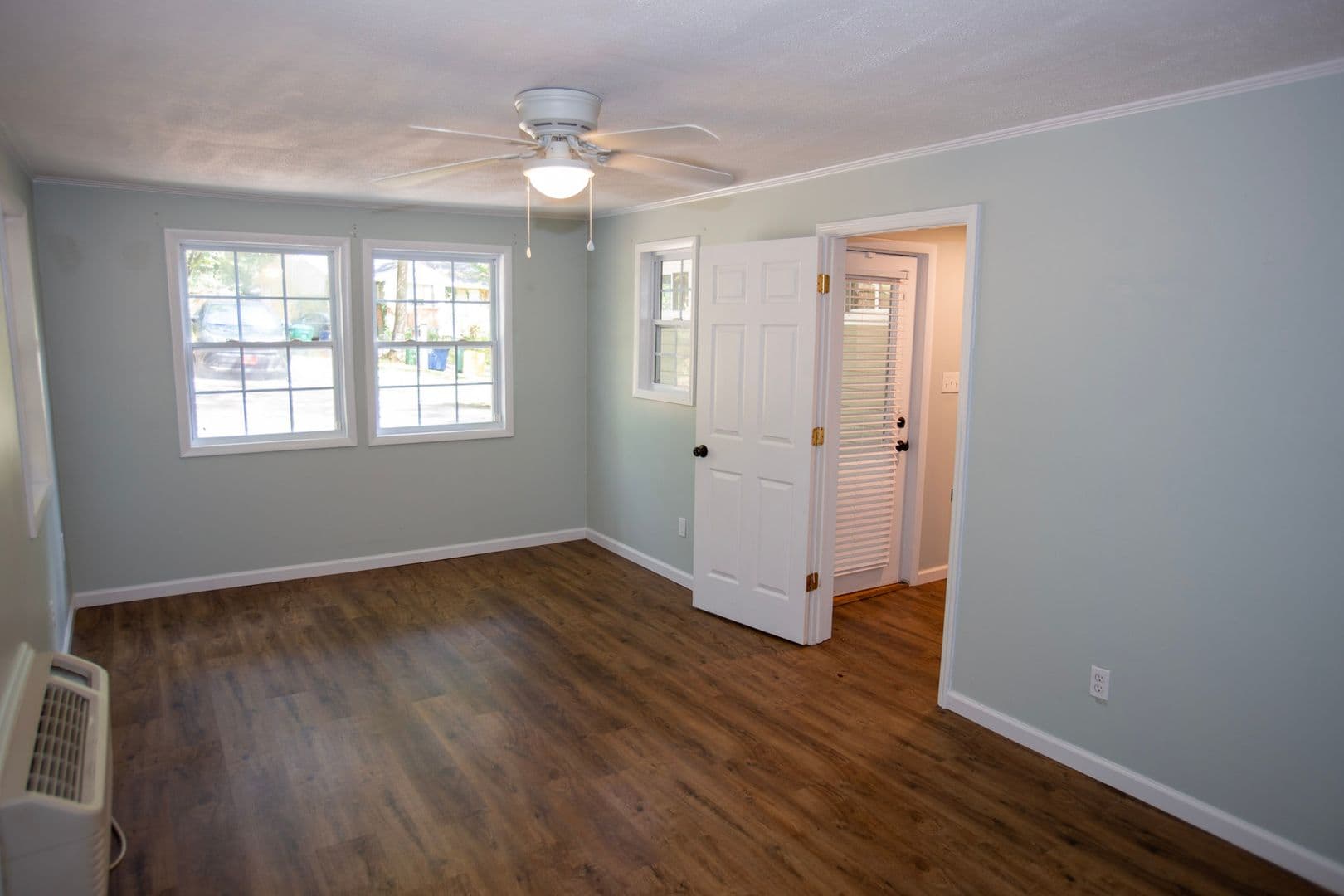 Athens House: 230 Habersham Way