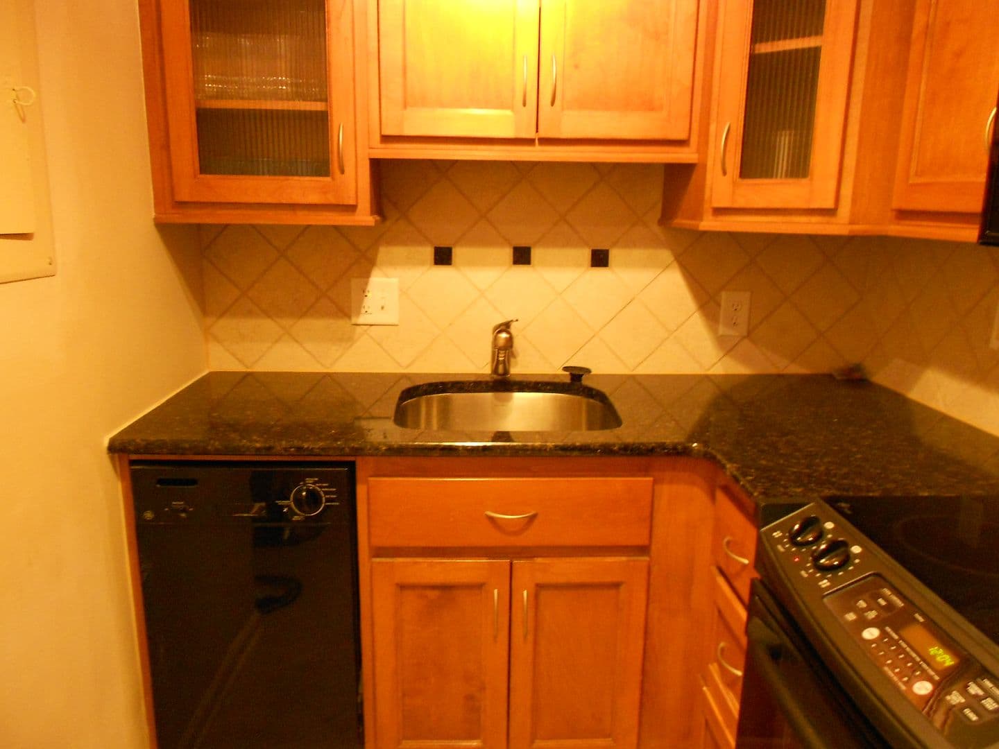 Athens Condo: 655 East Campus Road #22