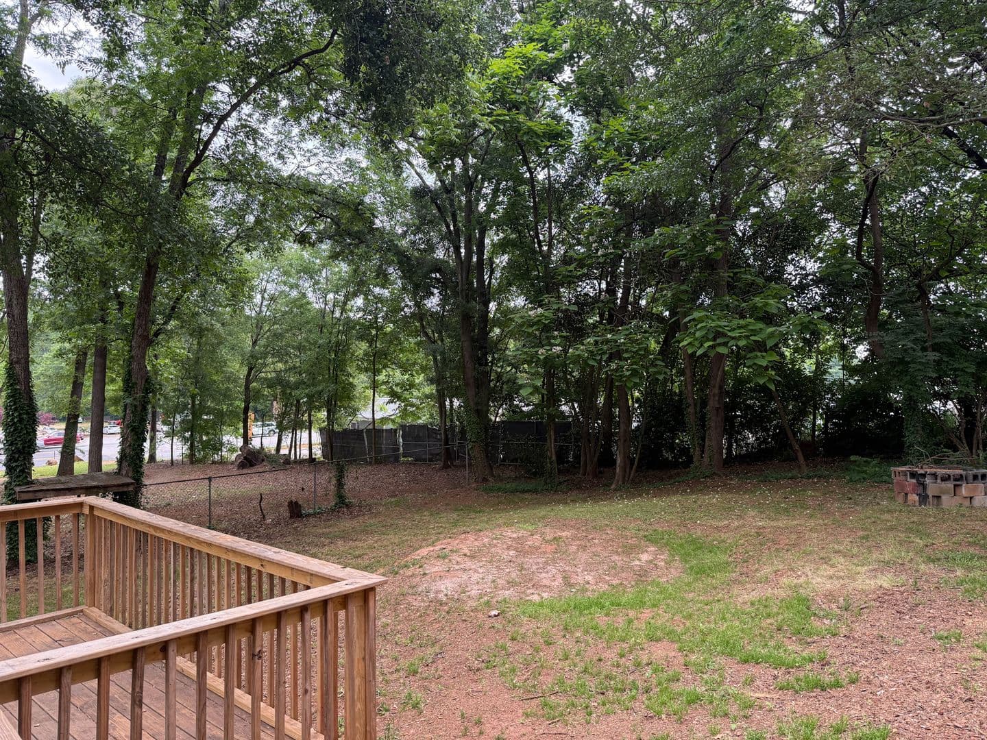 Athens House: 117 Johnson Dr.