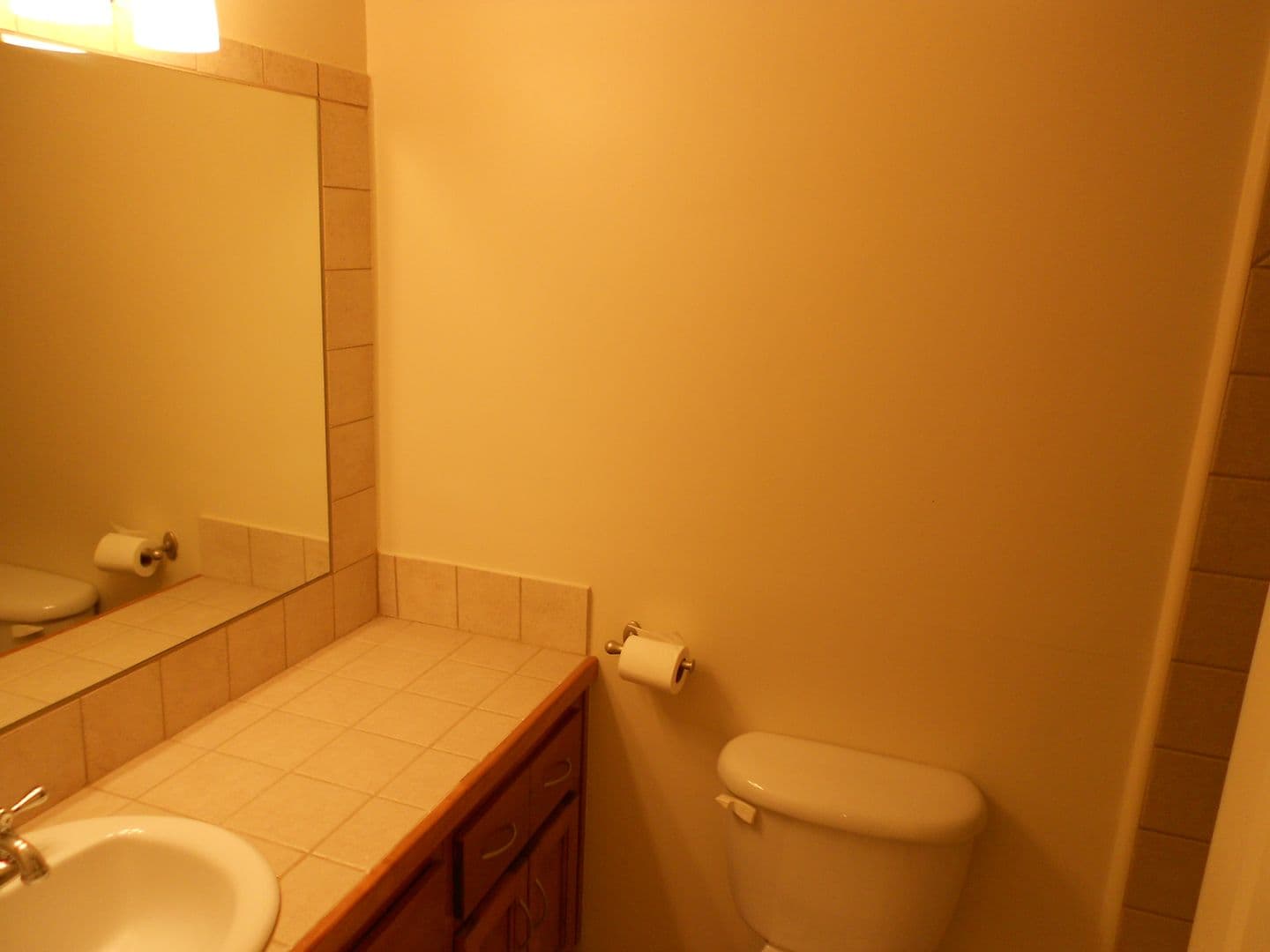 Athens Condo: 655 East Campus Road #22