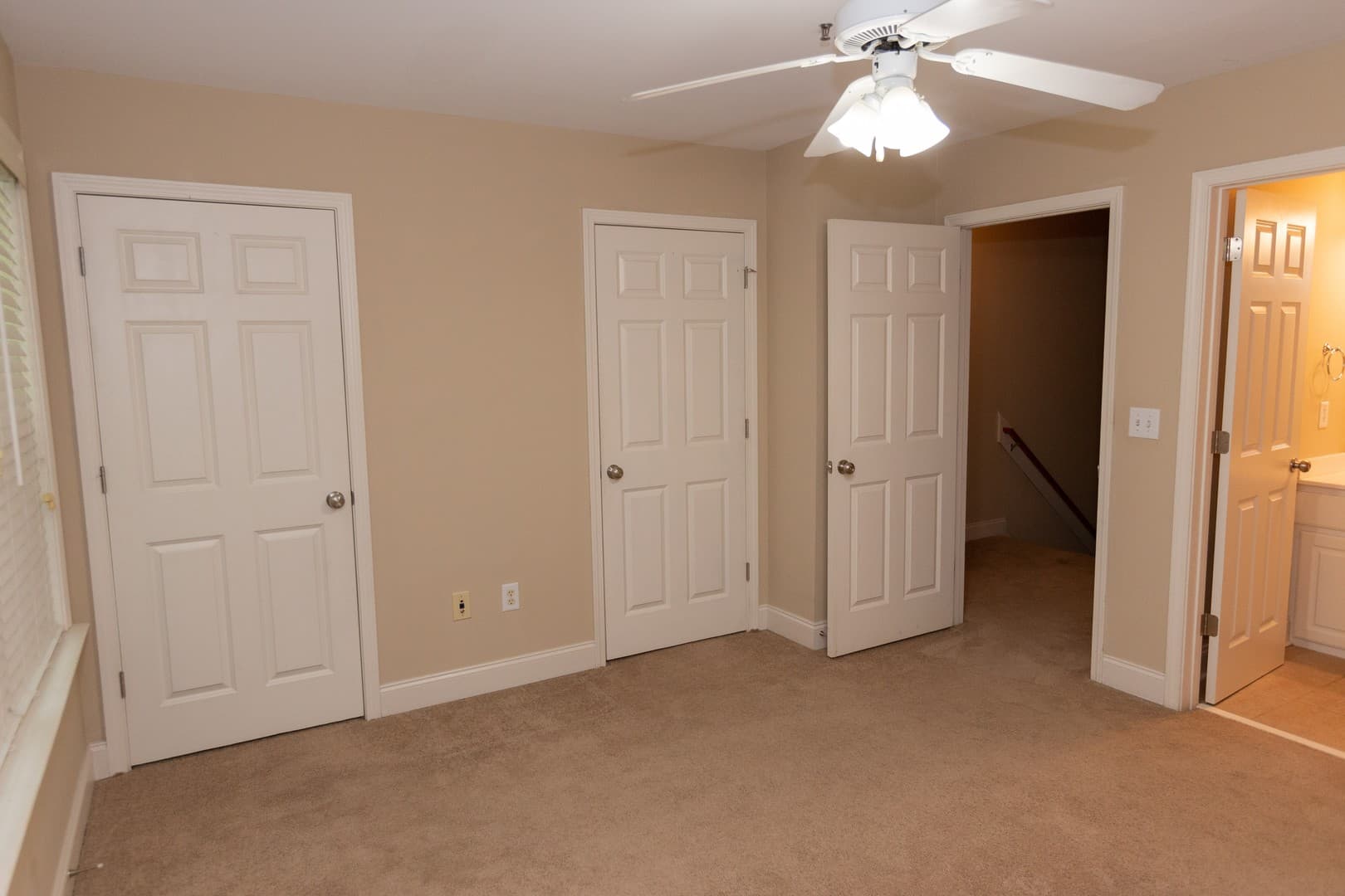 Athens Townhome: 460 Barnett Shoals Rd. Unit B2