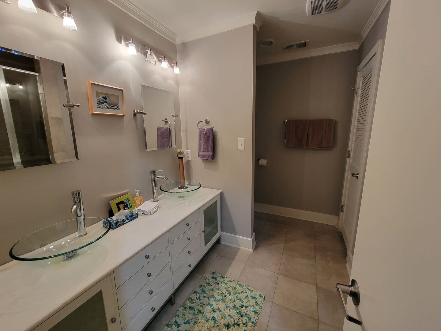 Athens House: 125 Boulevard