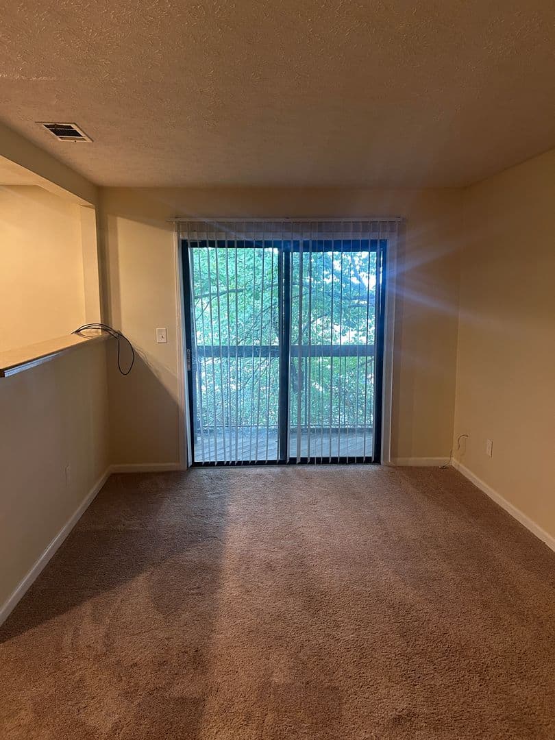 Athens Condo: 297 Peabody Street # 22