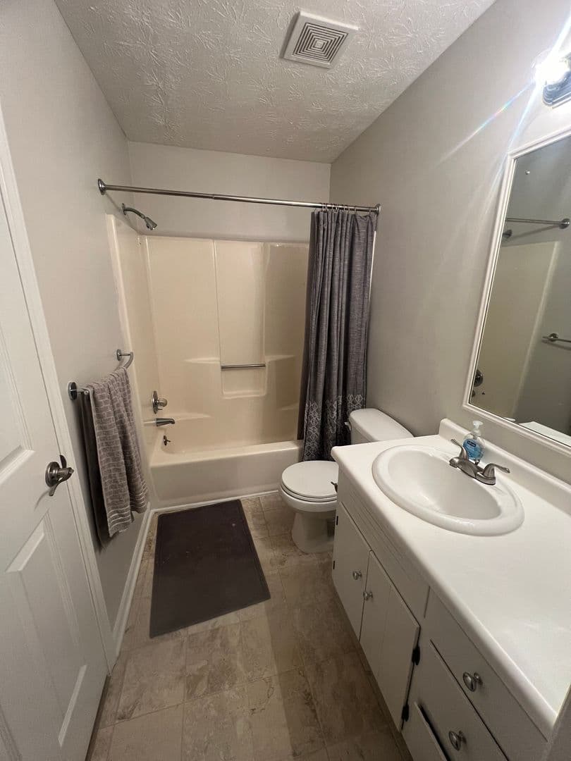 Athens Condo: 174 Talmadge St. # 19
