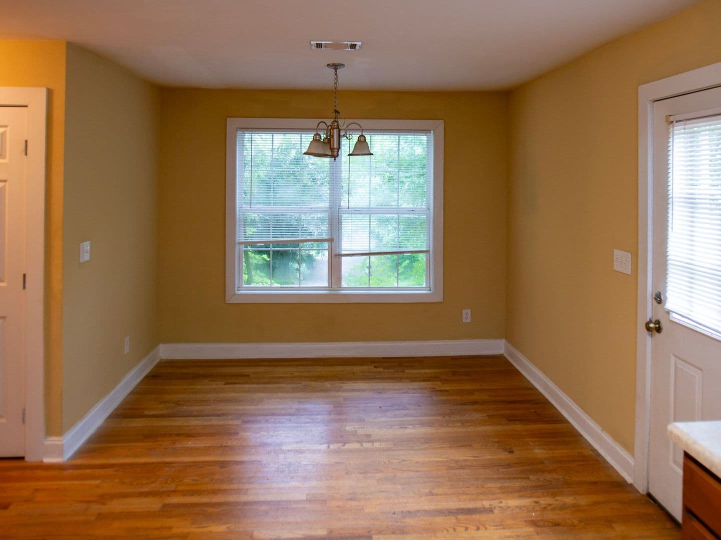 Athens House: 134 Moreland Avenue