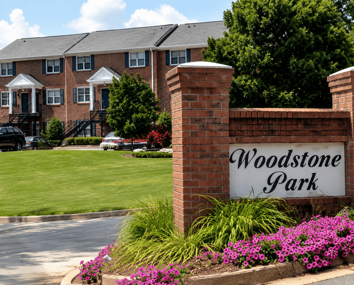 Athens Townhome: 100 Woodstone Dr. # 33
