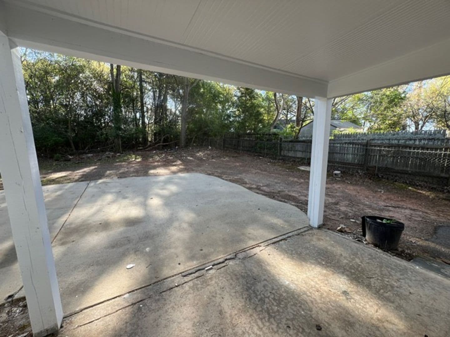 Athens House: 375 Price Ave.