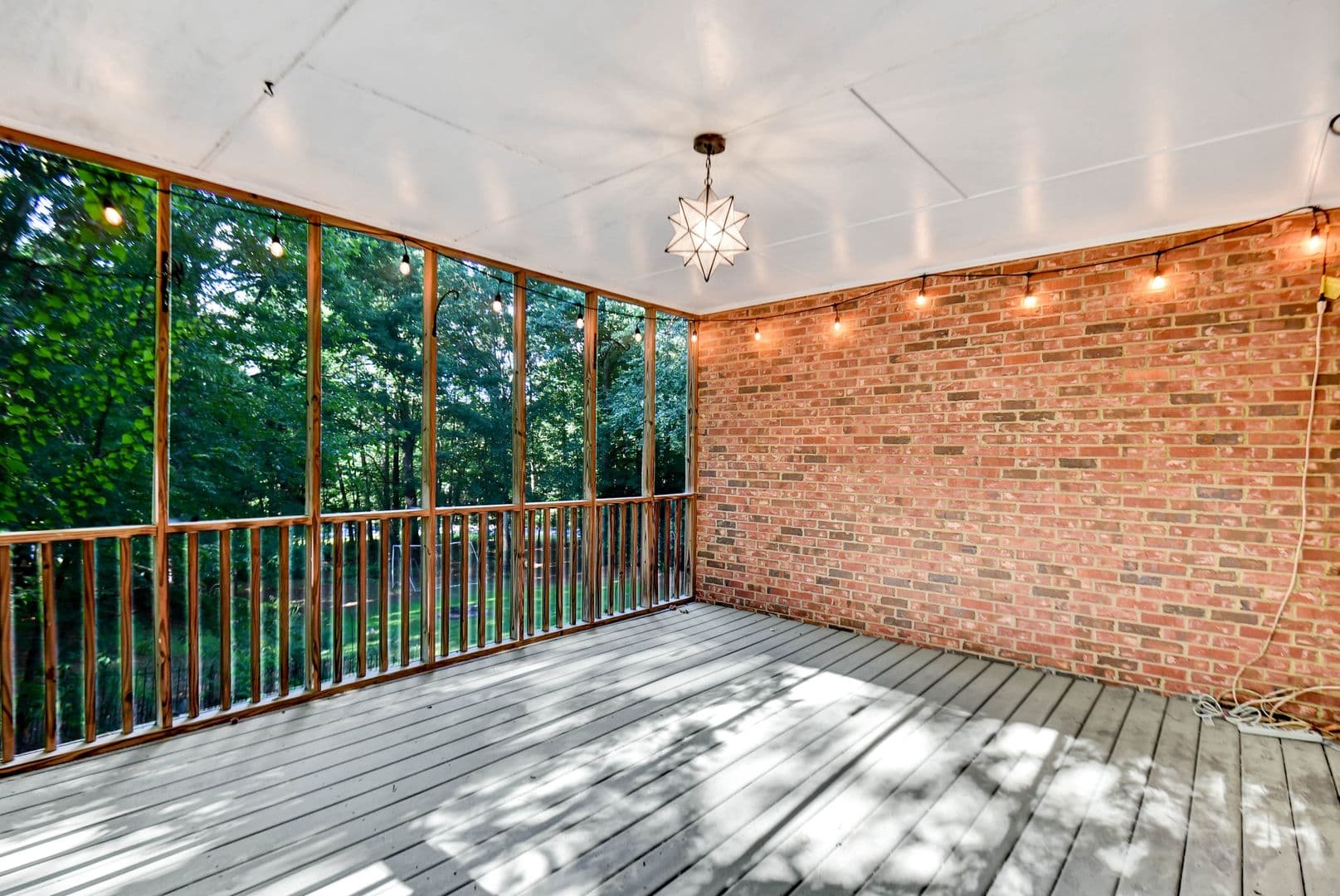 Athens House: 1170 Knob Creek Dr.