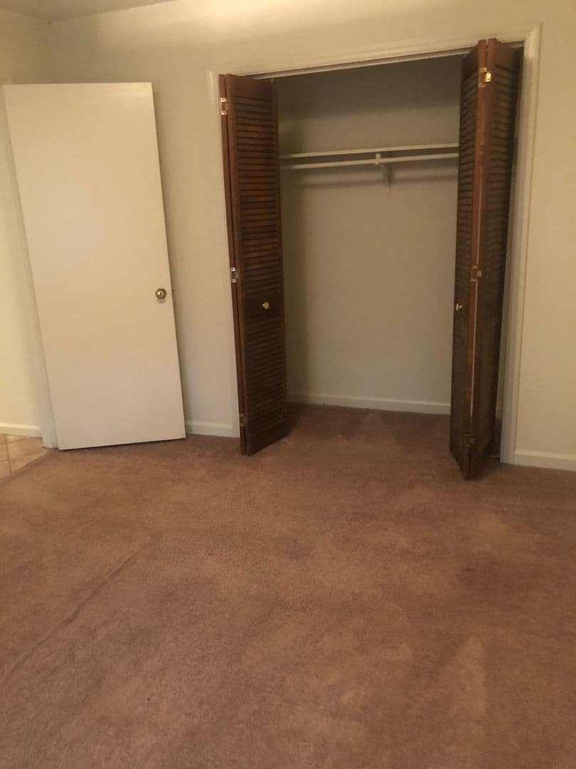 Athens House: 420 Yonah Avenue