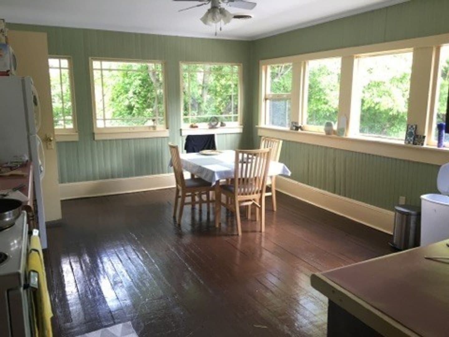 Athens Apartment: 235 Hill St.