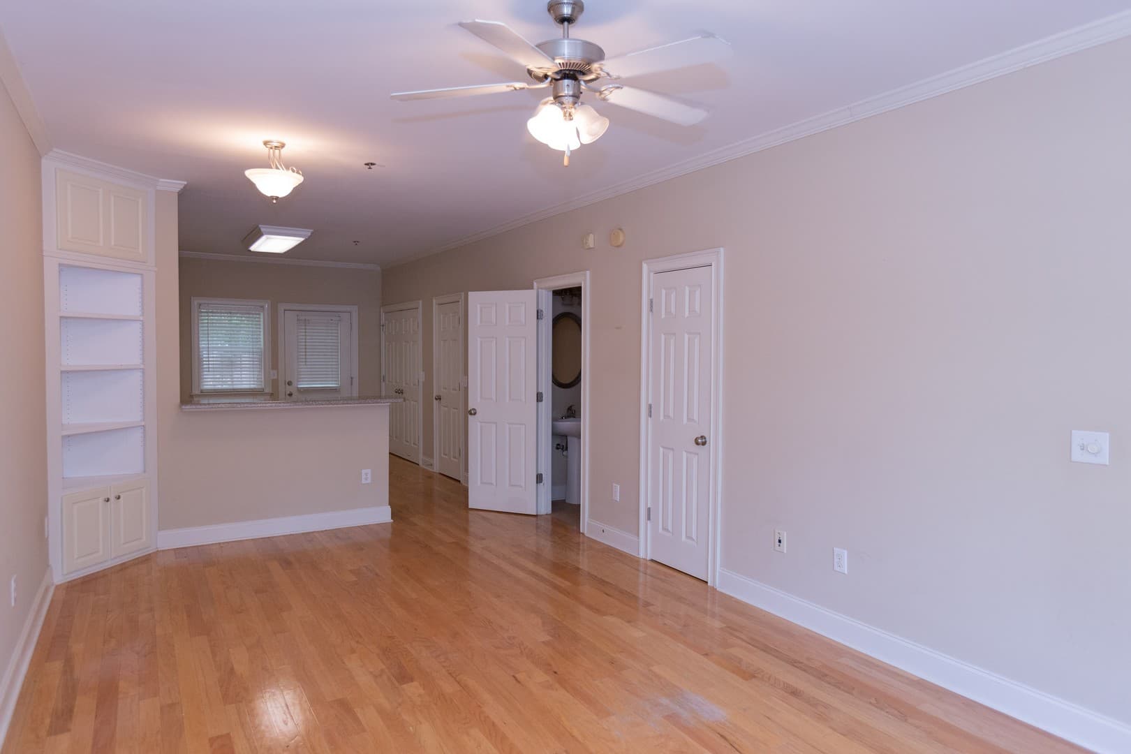 Athens Townhome: 460 Barnett Shoals Rd. Unit B2