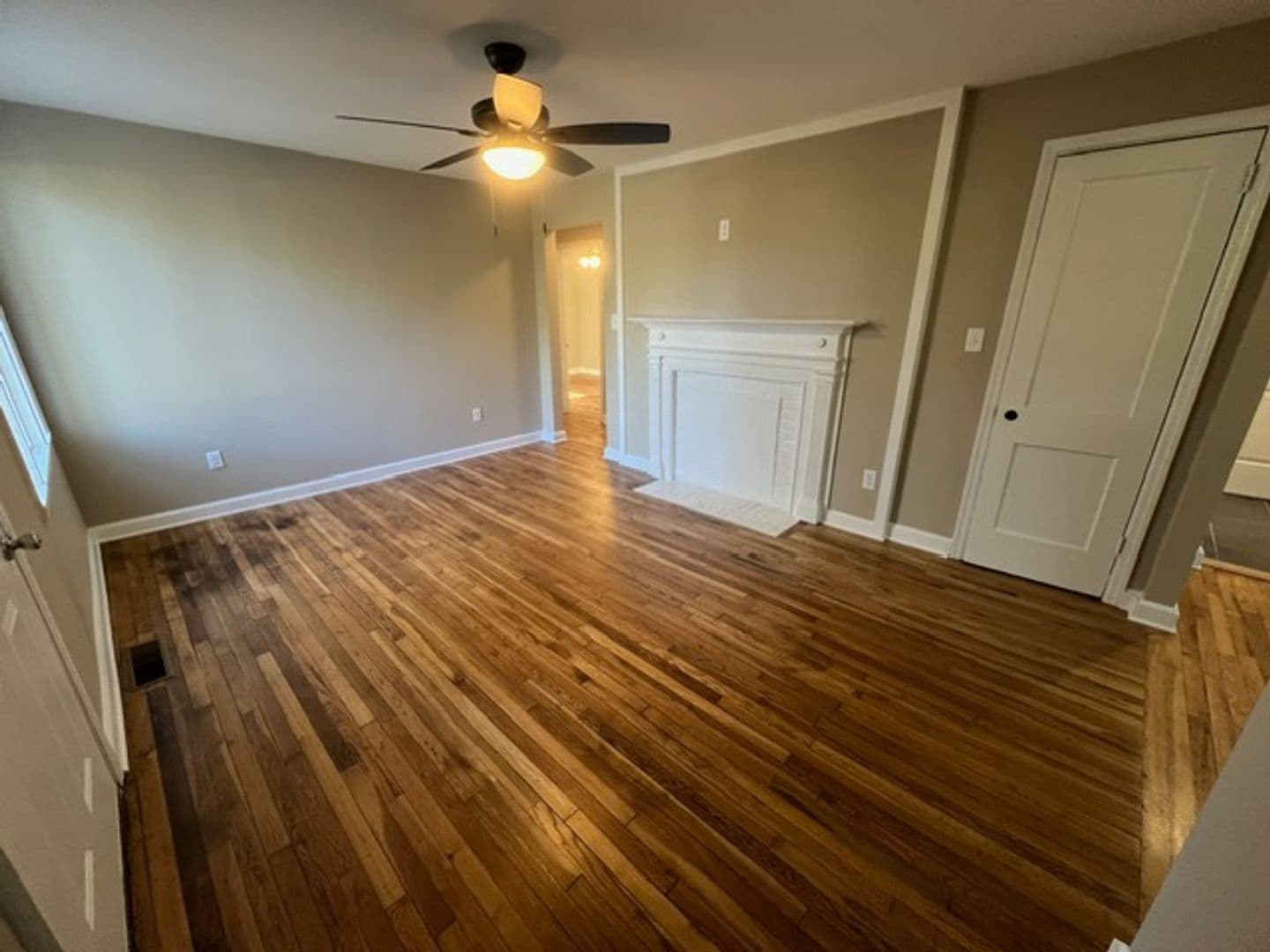 Athens House: 375 Price Ave.
