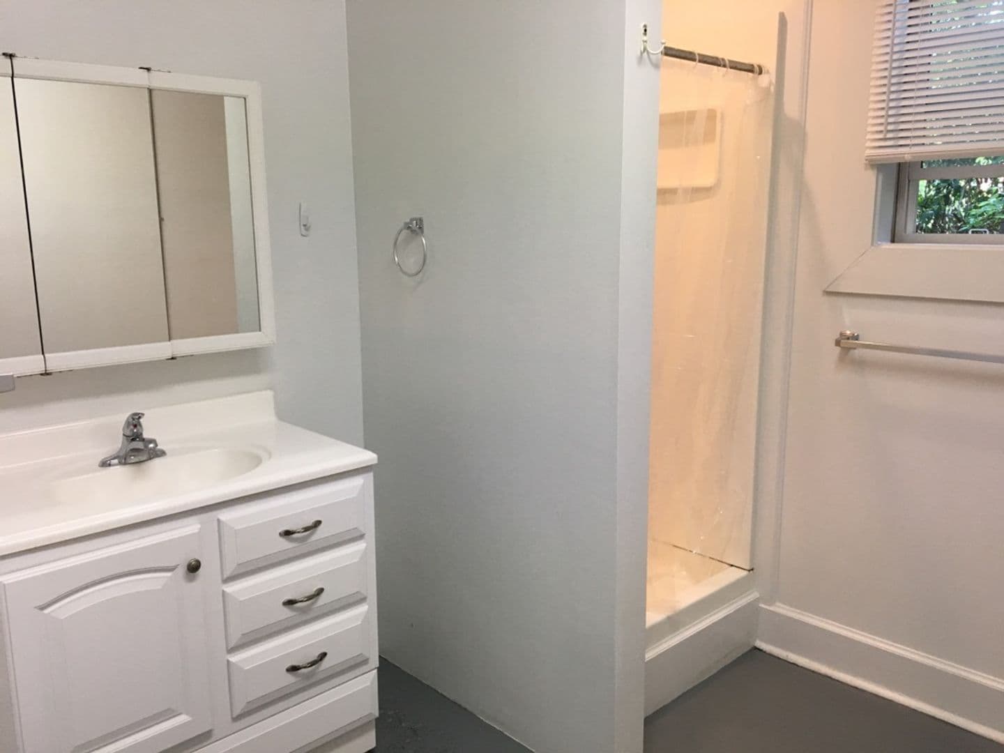 Athens Apartment: 235 Hill St.