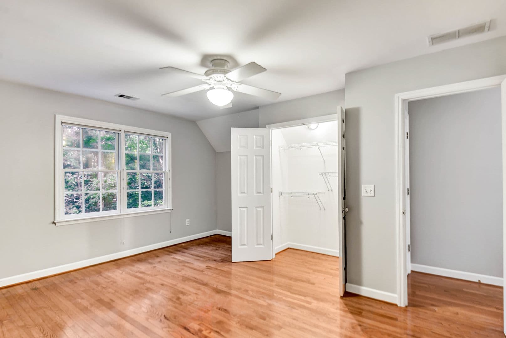 Athens House: 1170 Knob Creek Dr.