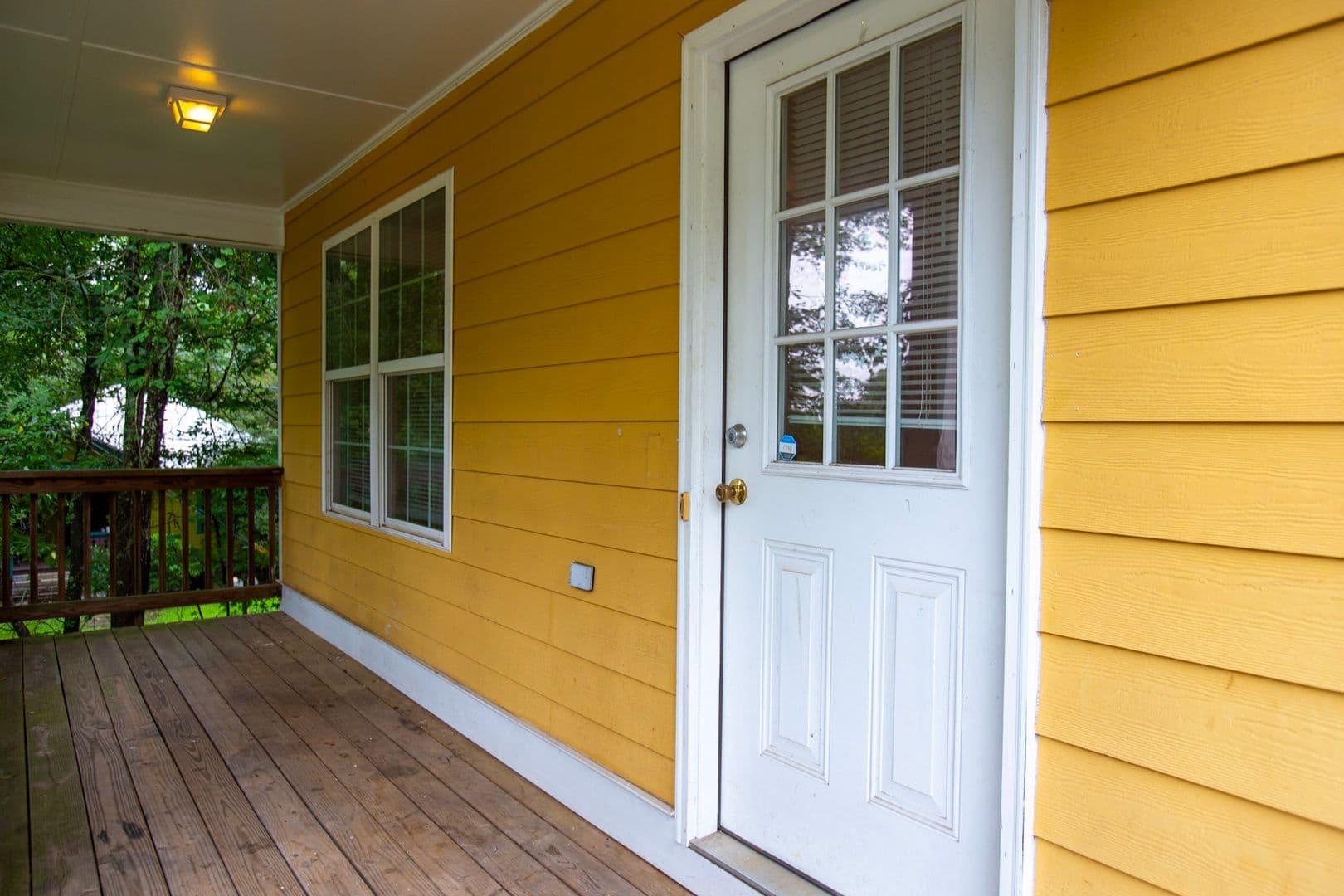 Athens House: 134 Moreland Avenue
