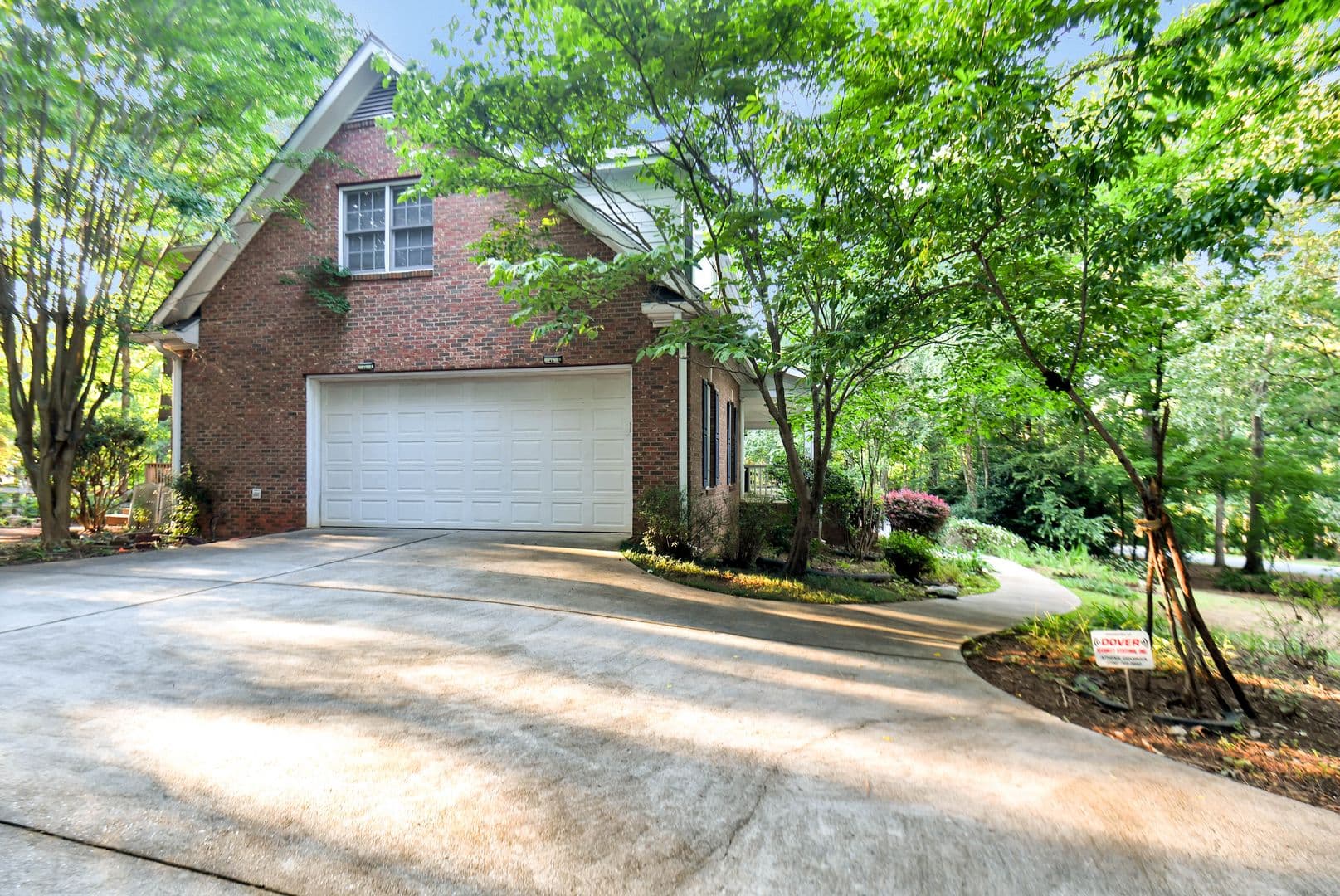 Athens House: 1170 Knob Creek Dr.