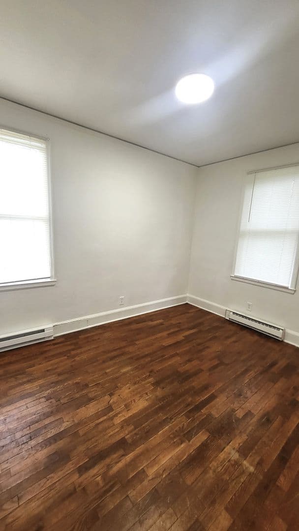 Sumter House: 1 Woodlawn Ct