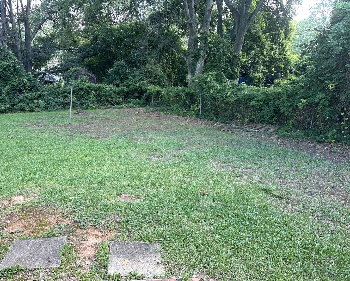 Mauldin House: 116 Hyde Circle Unit A