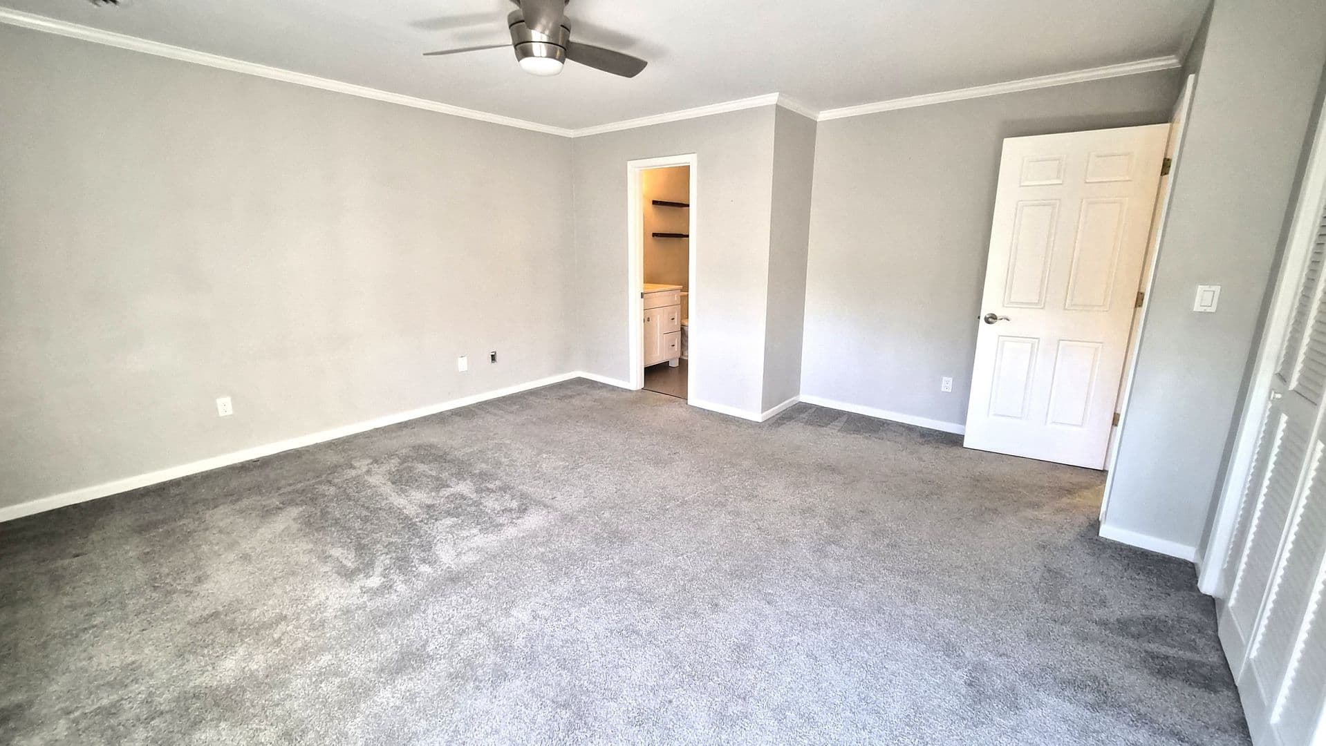 Greenville Townhome: 900 N Main St Unit 19
