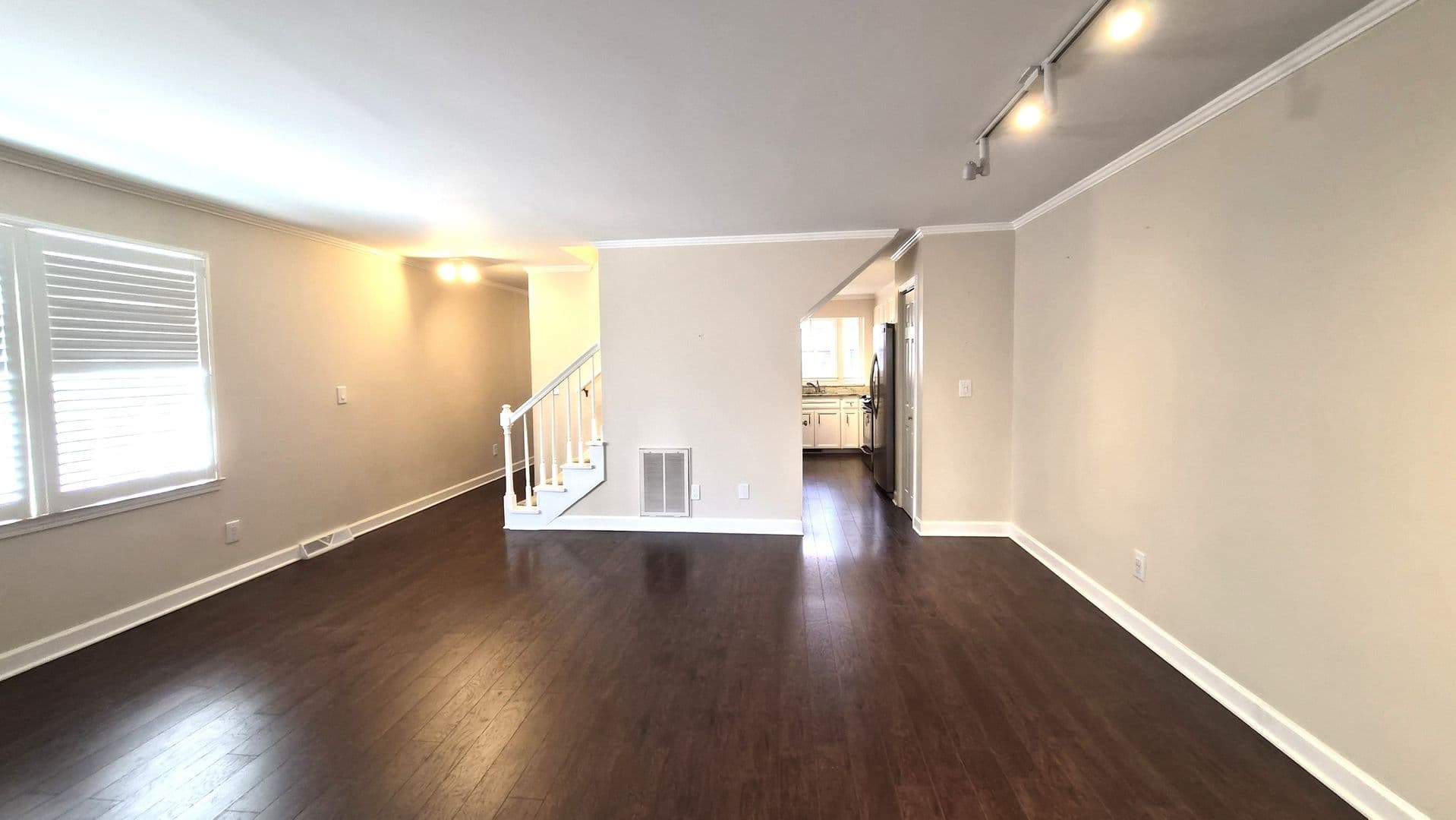 Greenville Townhome: 900 N Main St Unit 19