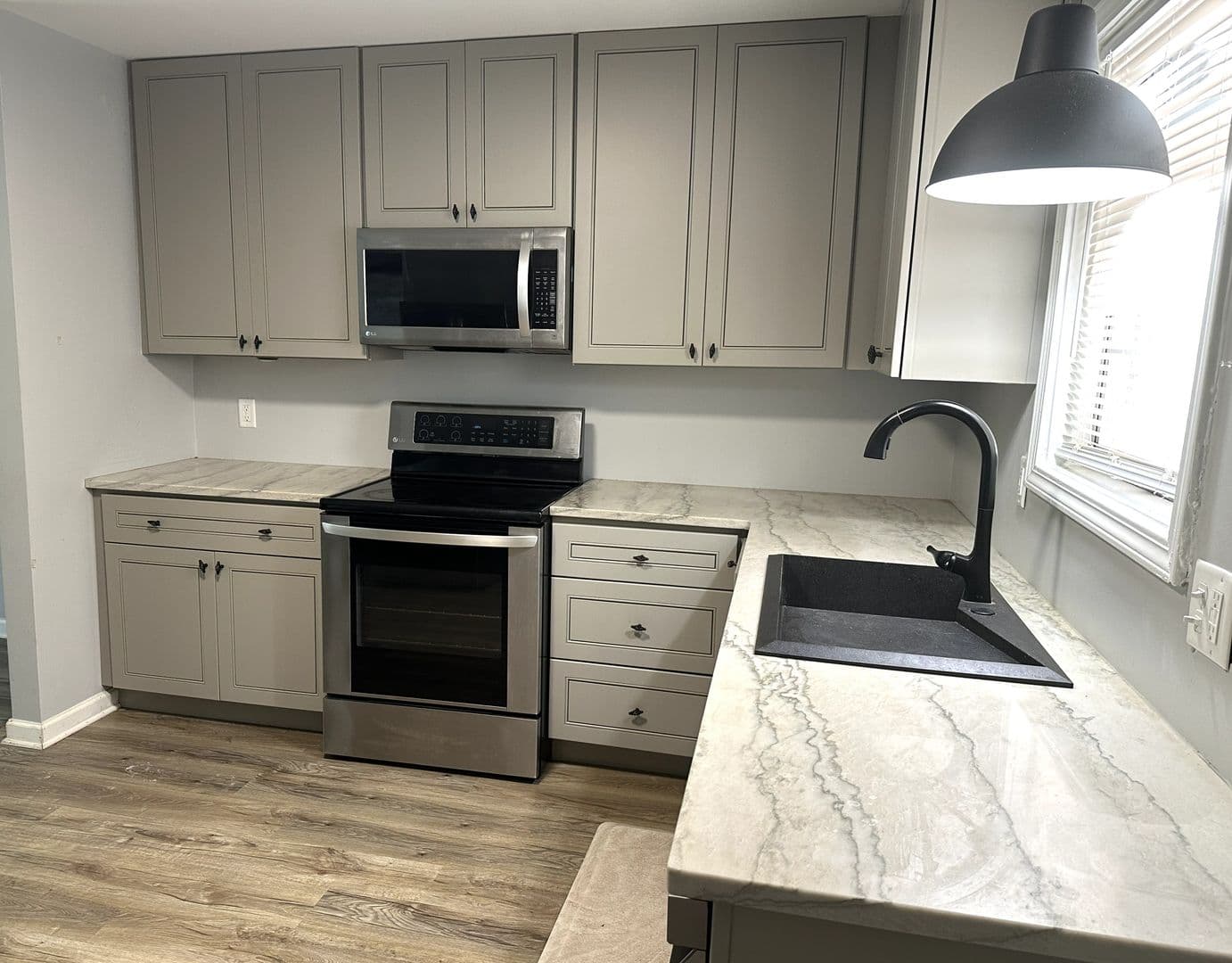 Mauldin House: 116 Hyde Circle Unit A