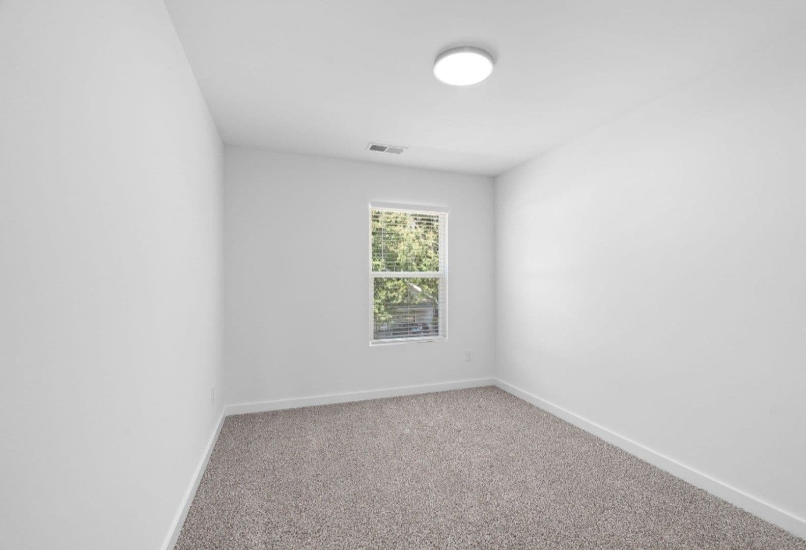 Woodruff Townhome: 620 Buncombe Street