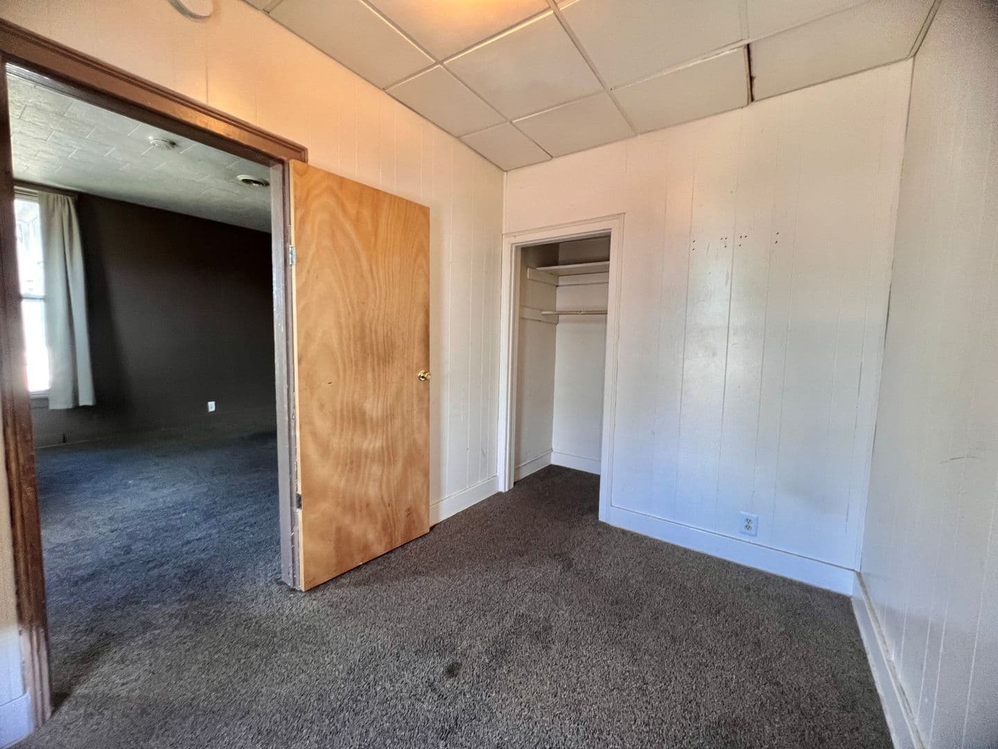 Clinton Apartment: 92 Main Avenue
