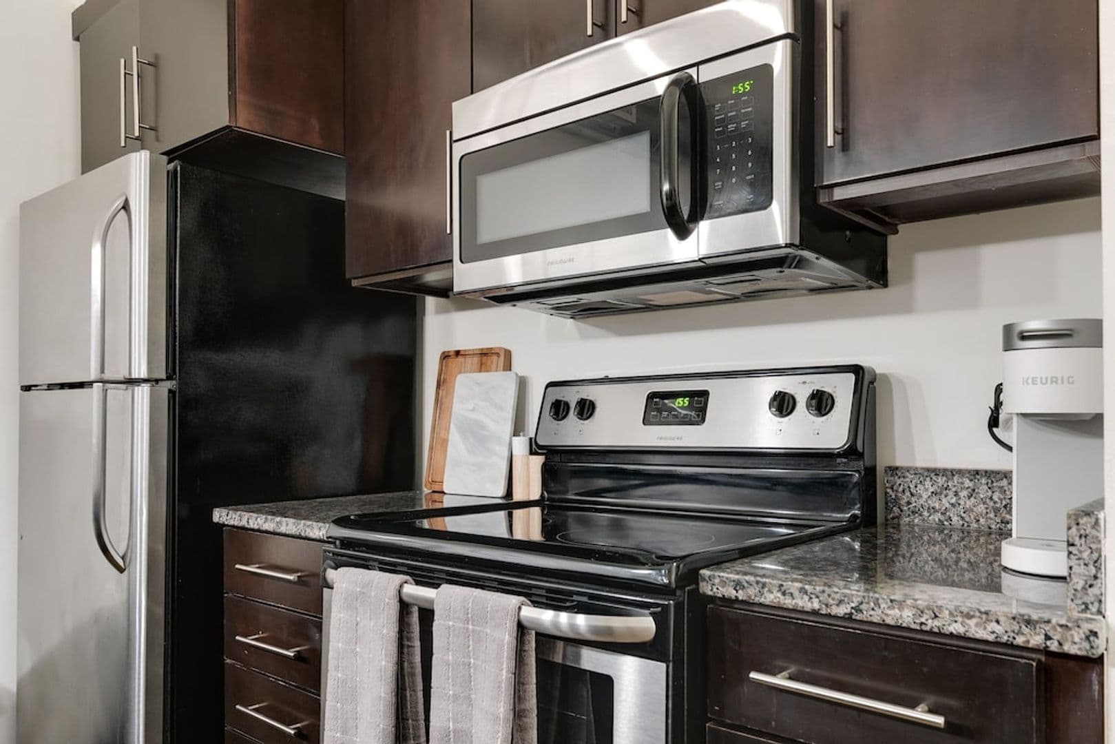Richmond Apartment: 115 E Broad Street