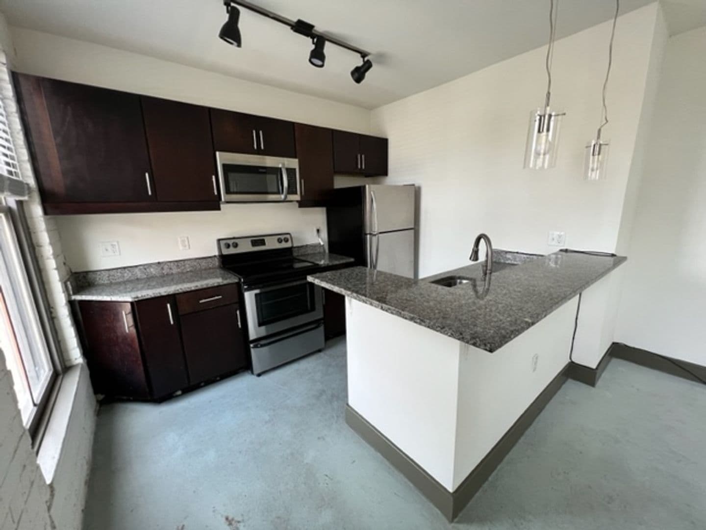 Richmond Apartment: 1100 Hull Street
