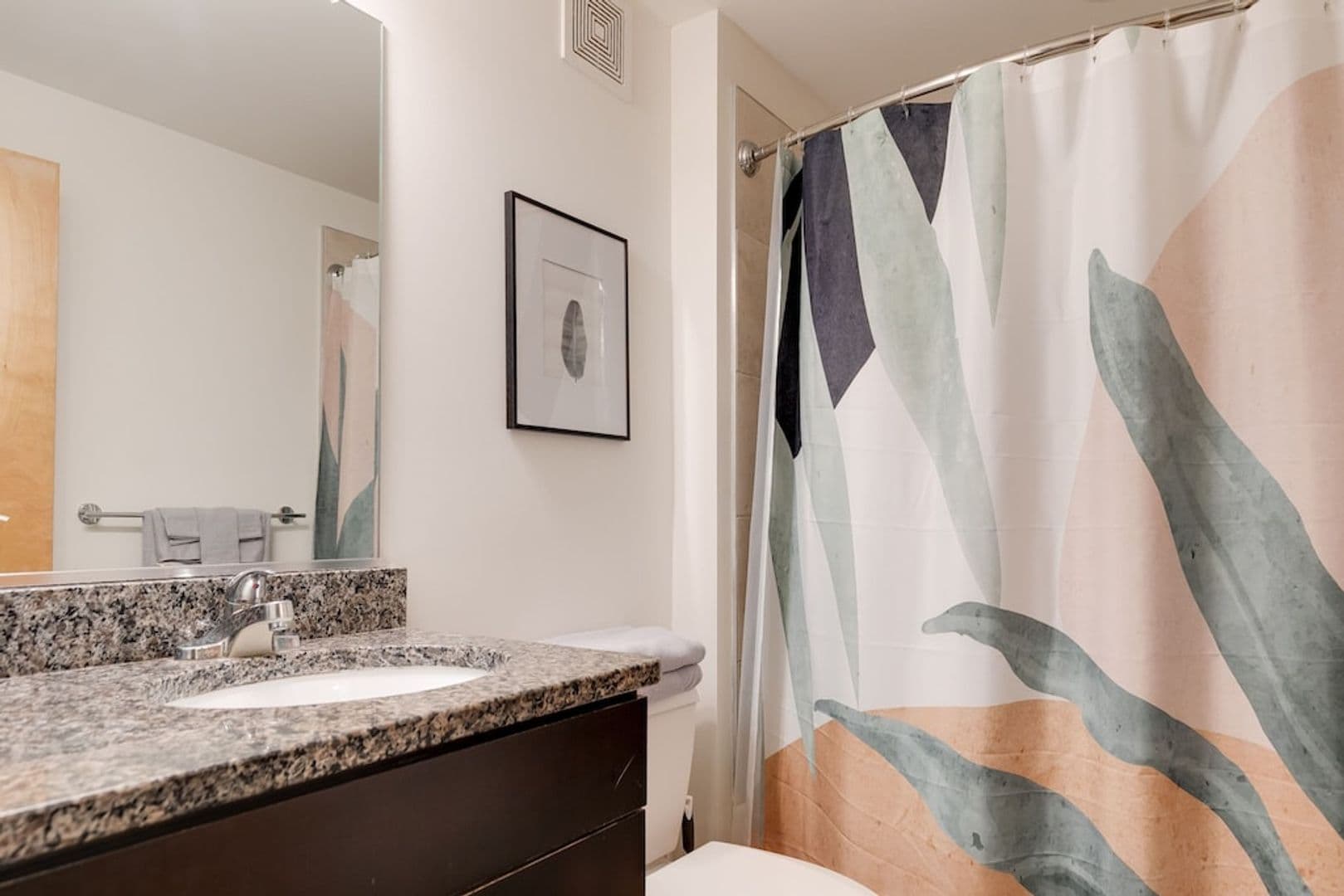 Richmond Apartment: 115 E Broad Street
