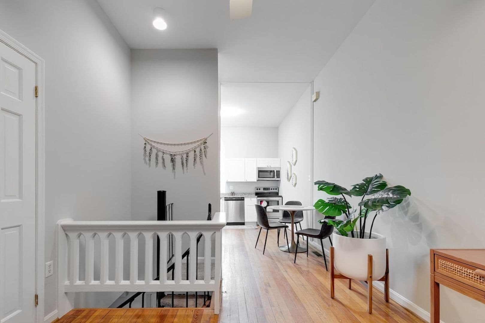 Fredericksburg Apartment: 710 Princess Anne Street