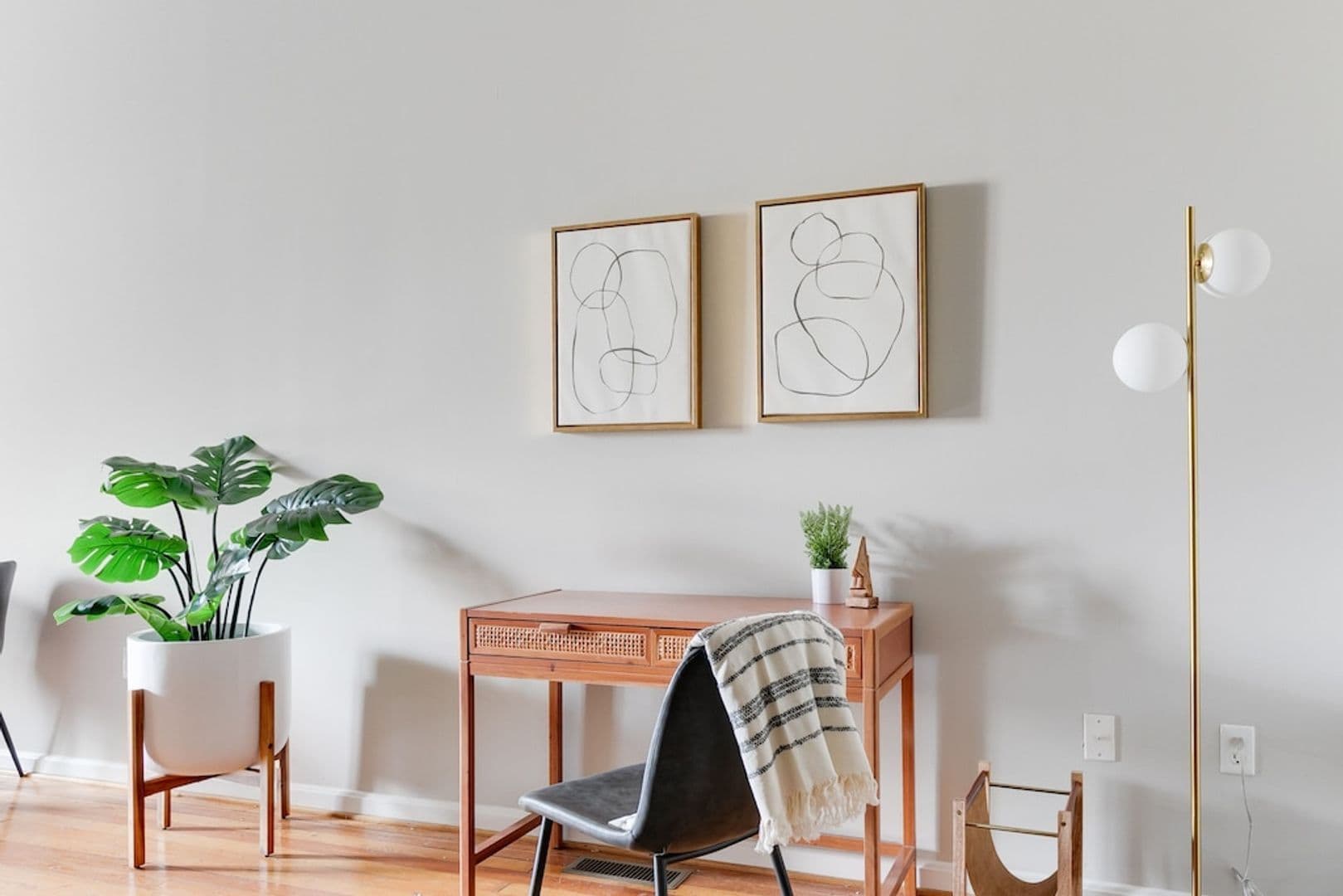 Fredericksburg Apartment: 710 Princess Anne Street