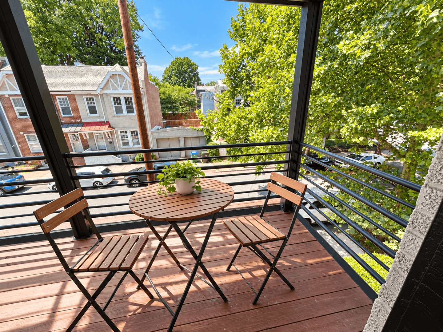 Richmond Apartment: 19-21 N. Stafford Avenue
