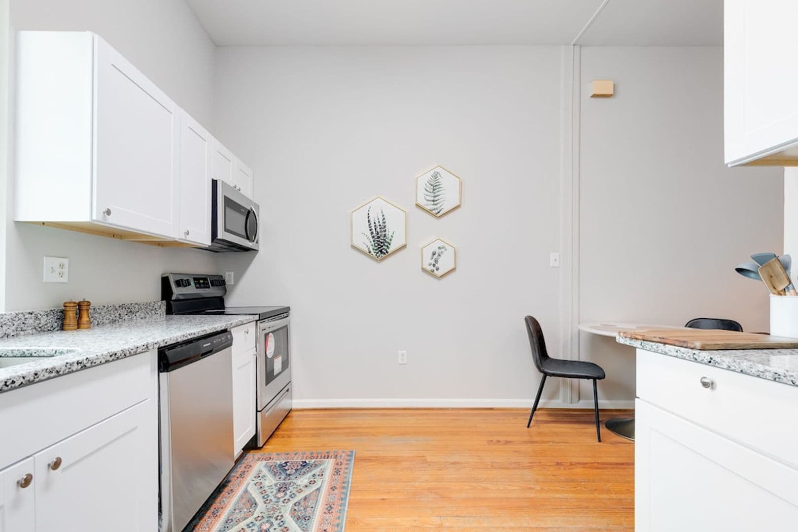 Fredericksburg Apartment: 710 Princess Anne Street