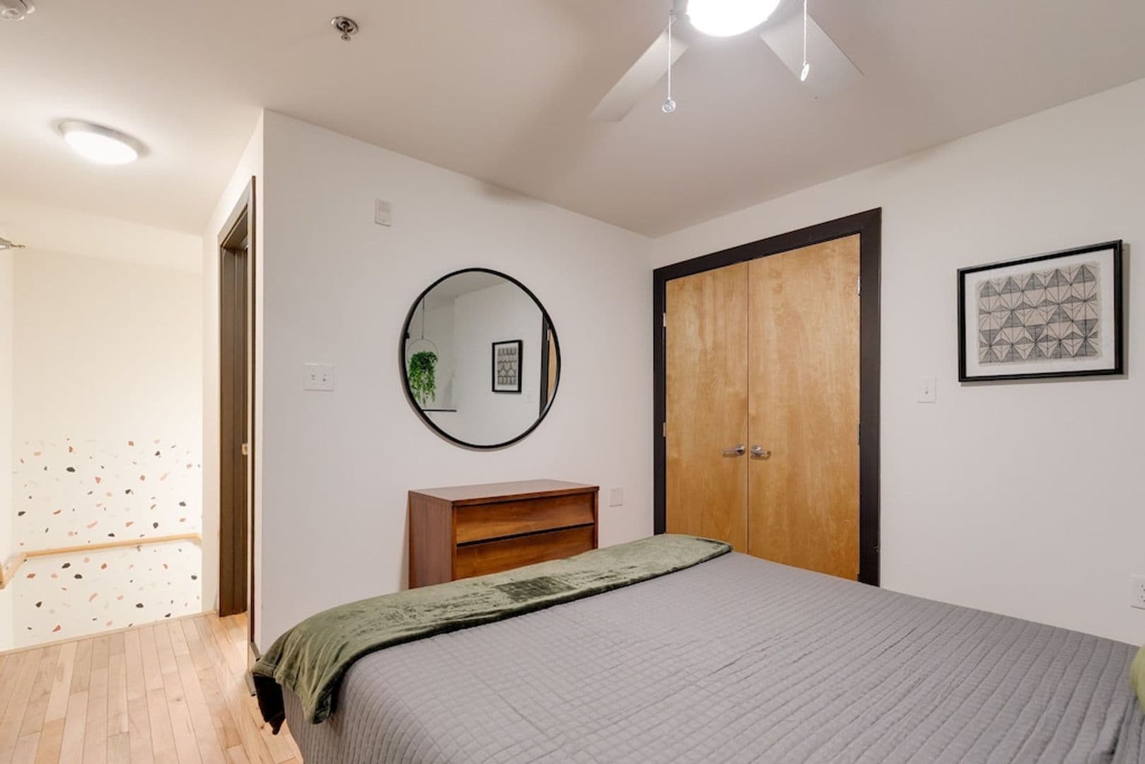 Richmond Apartment: 115 E Broad Street