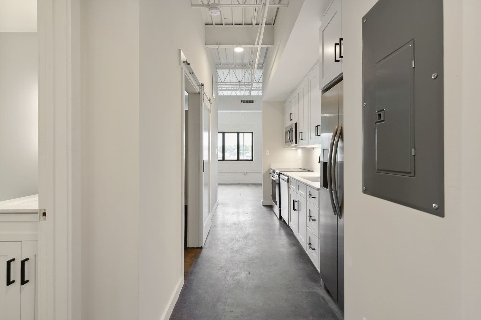 Richmond Apartment: 5047 Forest Hill Avenue