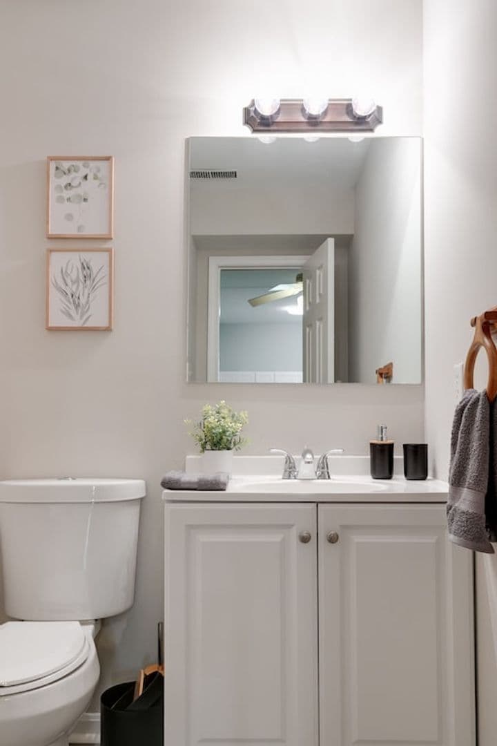 Fredericksburg Apartment: 710 Princess Anne Street