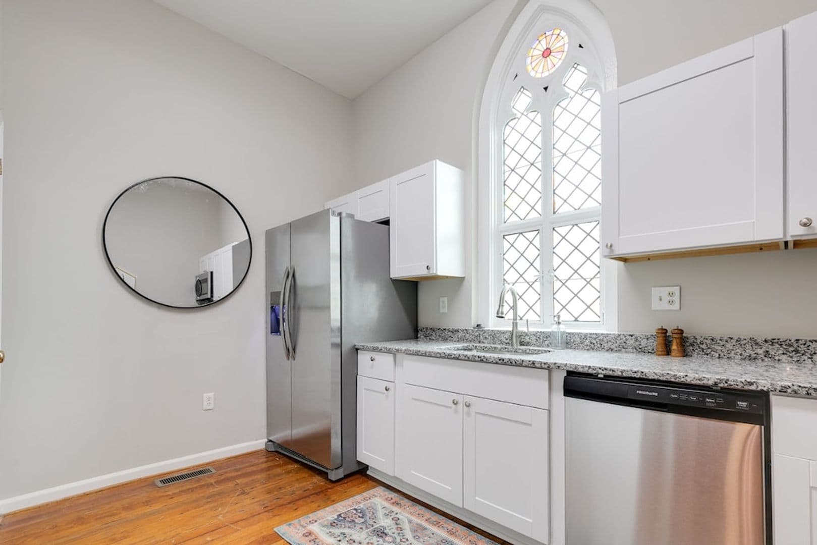Fredericksburg Apartment: 710 Princess Anne Street