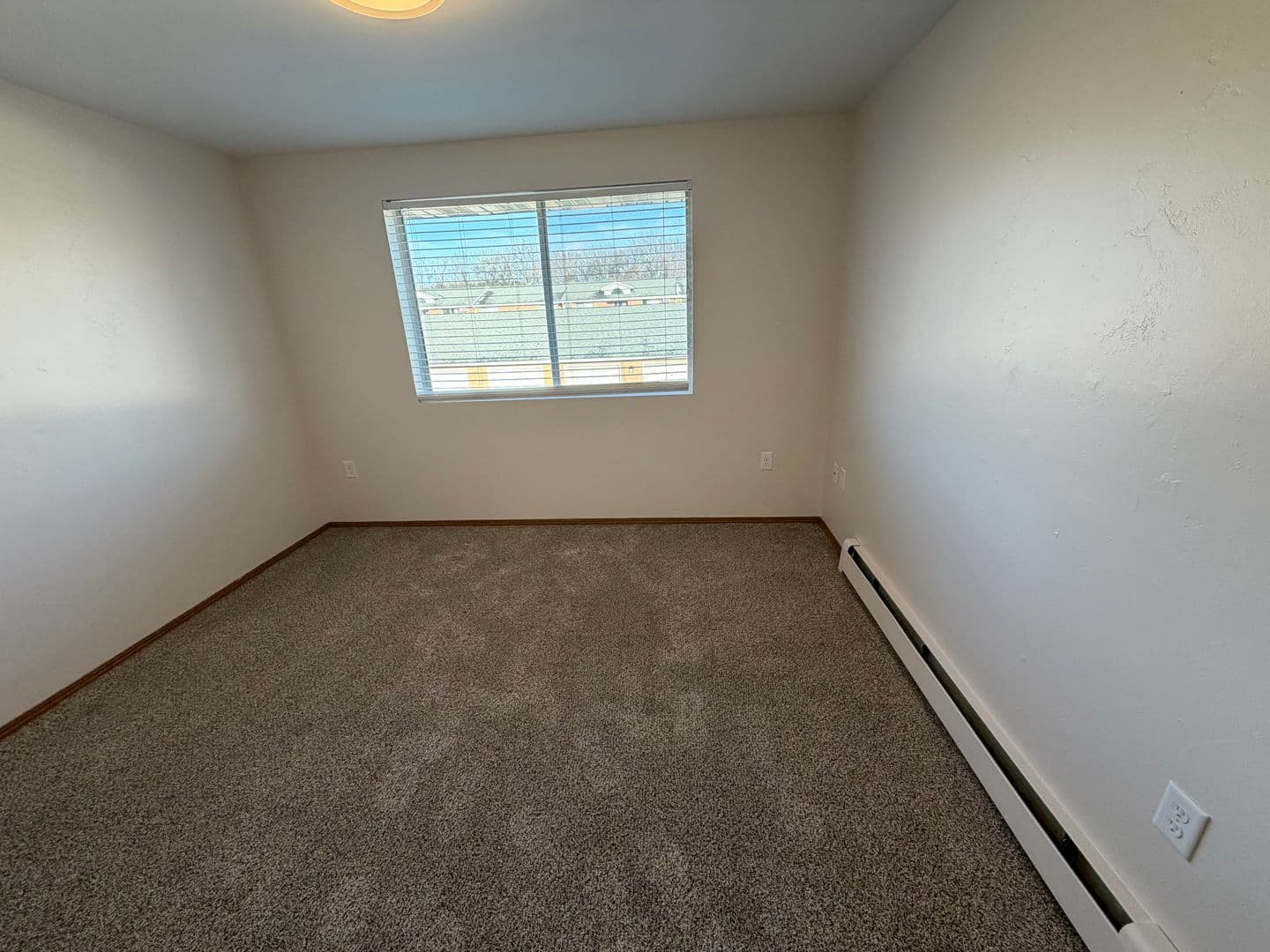 Green Bay Apartment: 2701 Humboldt Rd