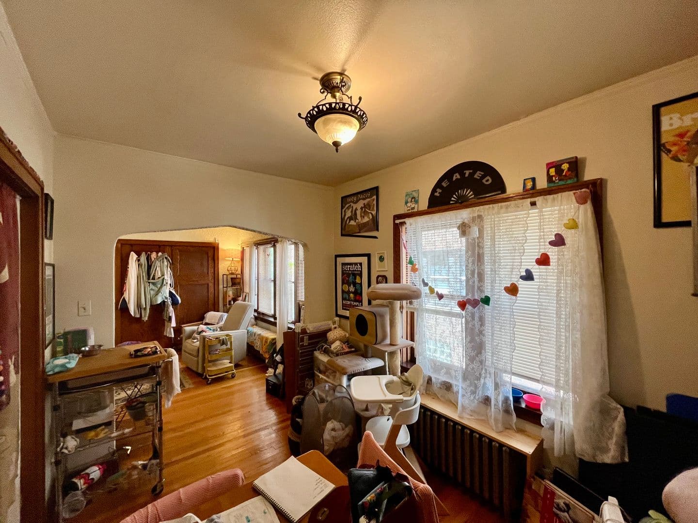 Shorewood Apartment: 4422 N Oakland Ave
