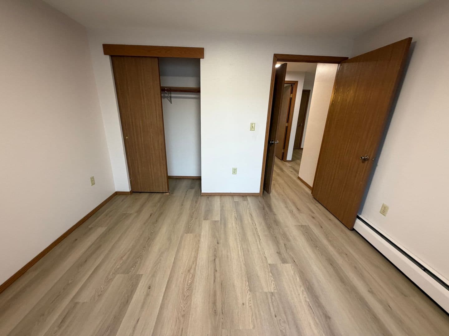 Green Bay Apartment: 2677 Humboldt Rd
