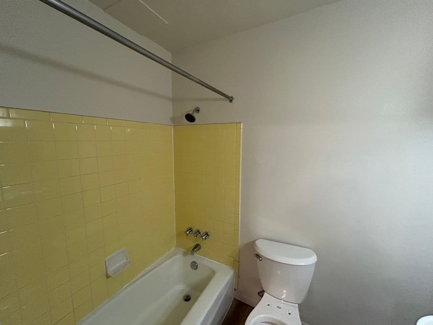West Milwaukee Apartment: 5501 W National Ave