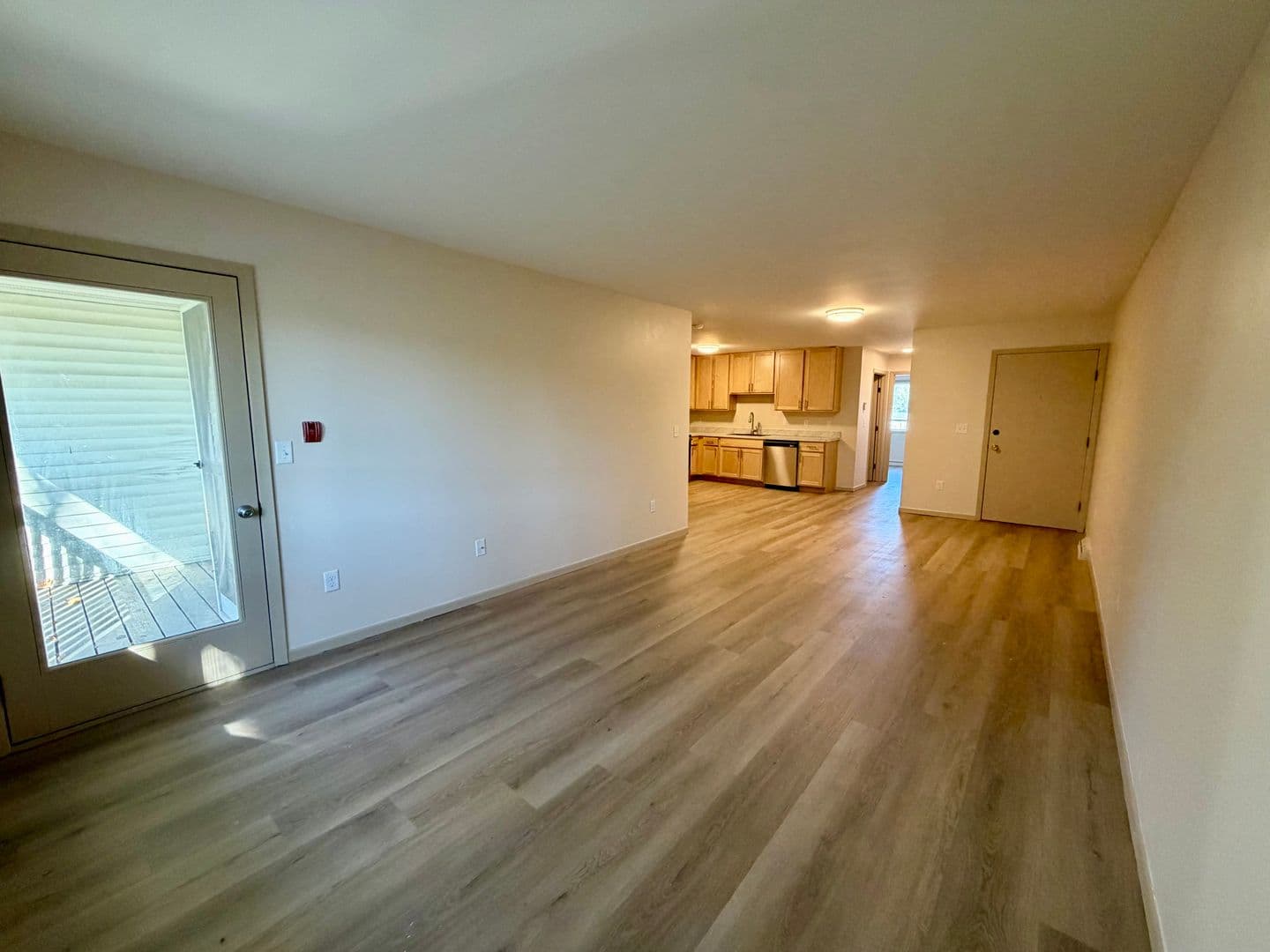 Appleton Apartment: 40 Bluemound Ct