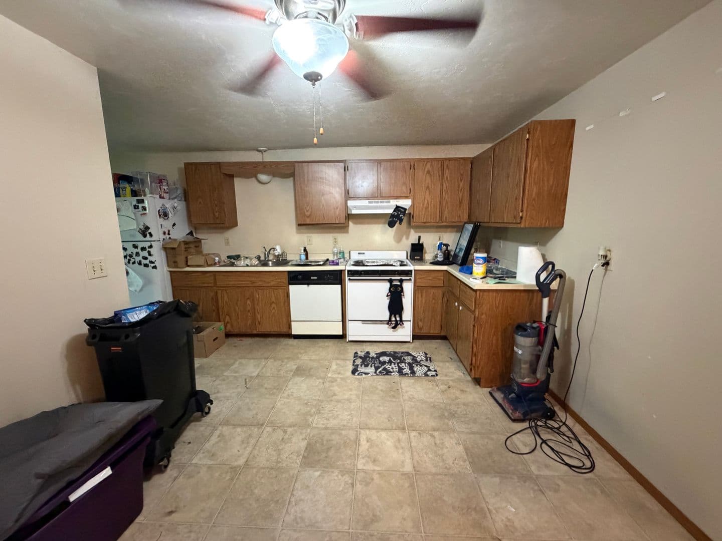Green Bay Apartment: 2681 Humboldt Rd