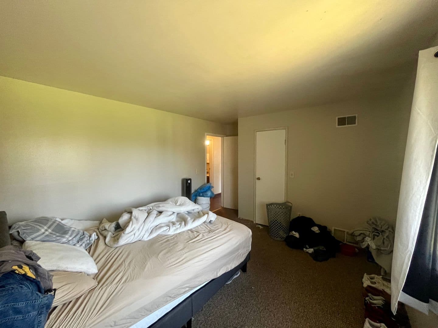 Germantown Apartment: N111 W15860-15864 Vienna Court