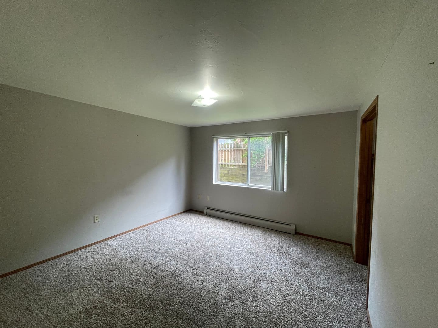 Green Bay Apartment: 2717 Humboldt Rd
